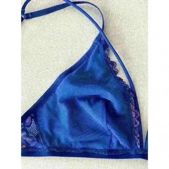 Frederick's Of Hollywood Sz M Jessica Bralette Blue Lace Sexy Comfy Unique NWT - Picture 6 of 10